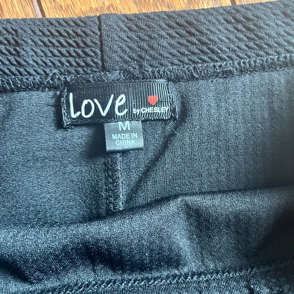 NWOT crop top and midi skirt set - Picture 9 of 11